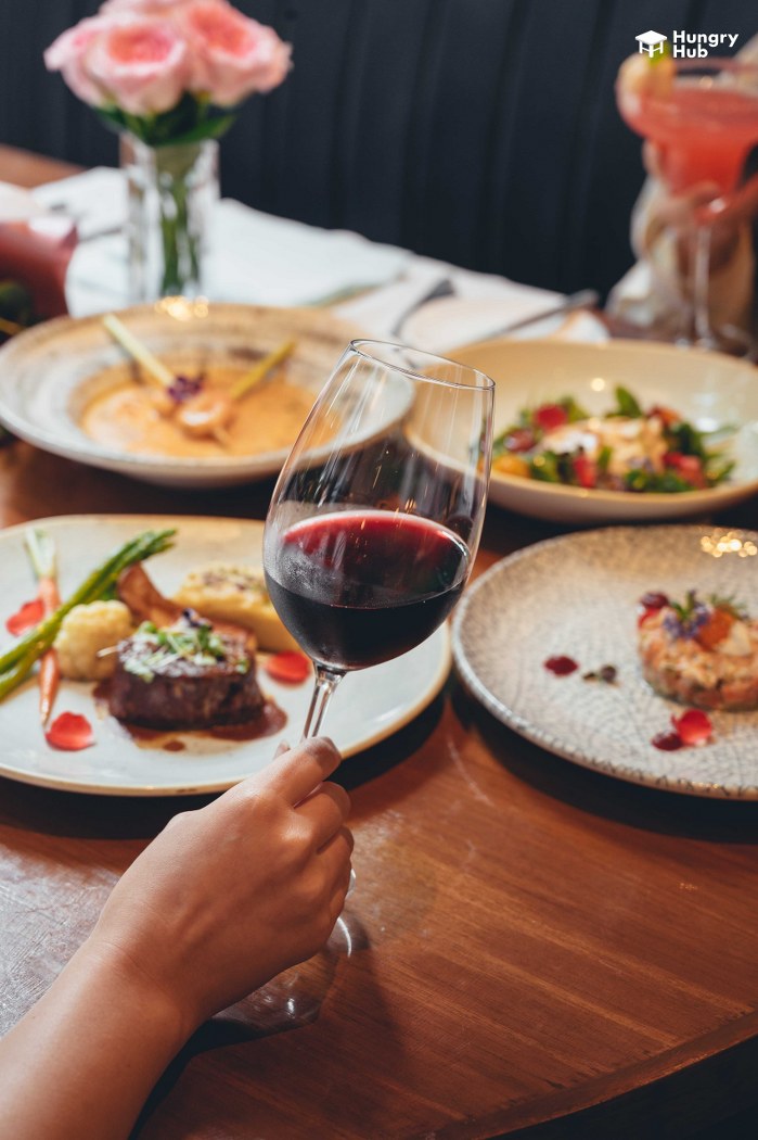 restaurant image
