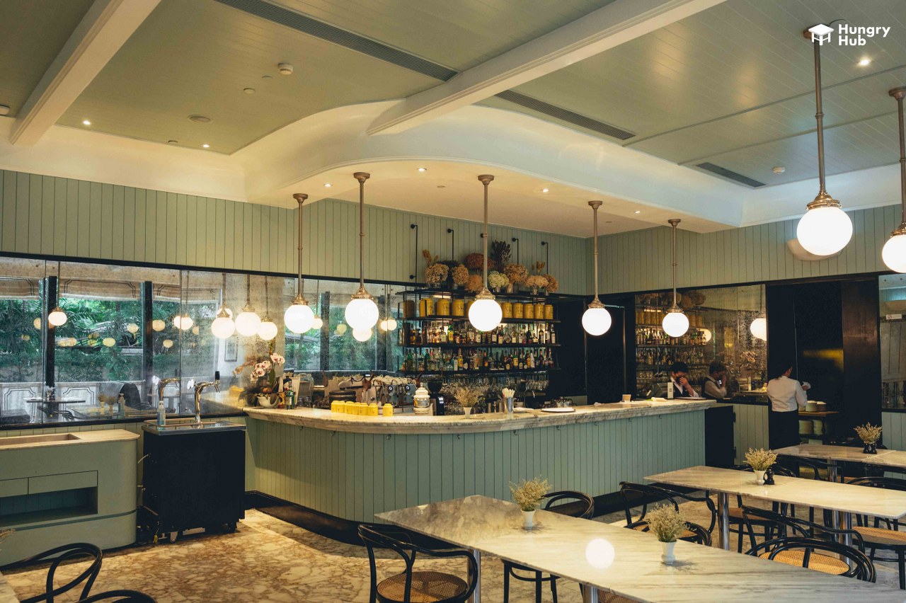 restaurant image